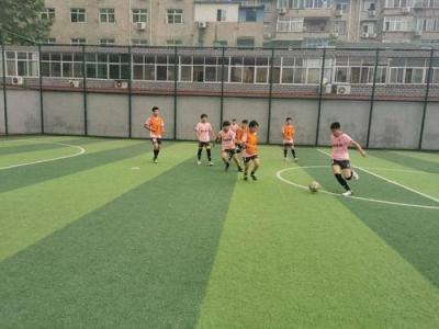 貴陽市盛世中學(xué)的學(xué)費(fèi)貴嗎