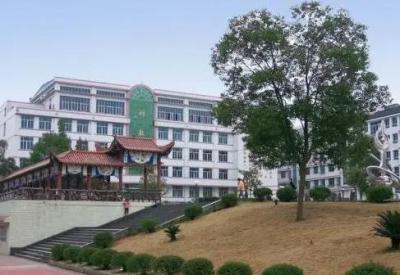 天柱縣第二中學2021年招生計劃