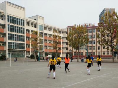 貴州農業職業學院五年制大專2021年的收費是多少