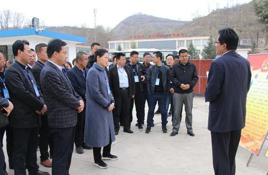 臨夏州民族學校2024年學費多少、要收取哪些費用